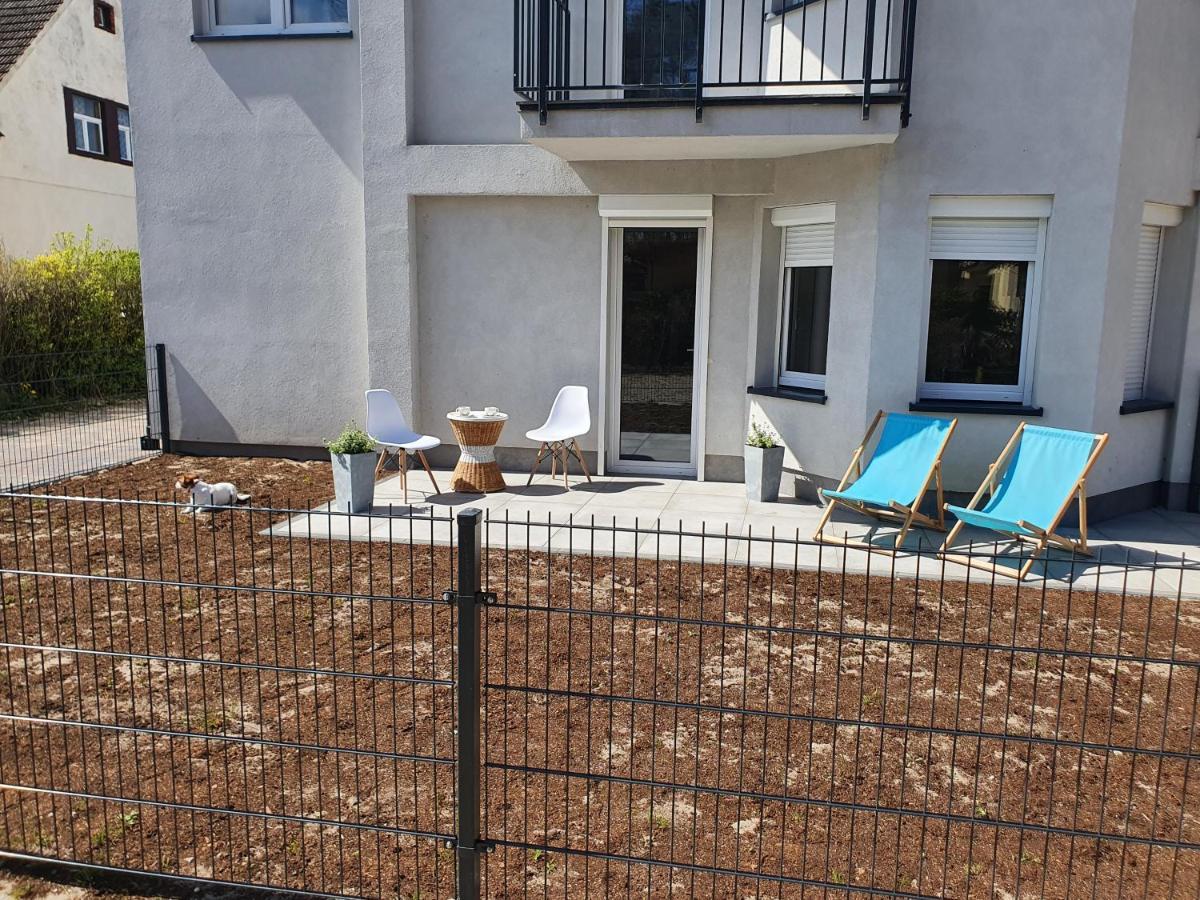Apartament Beige Z Ogrodkiem Dziwnowek Exterior photo
